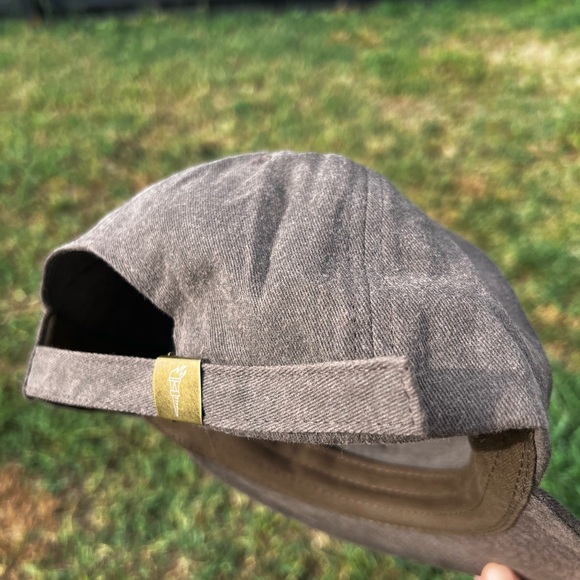 Duck hat - NEW! - Picture 4 of 5